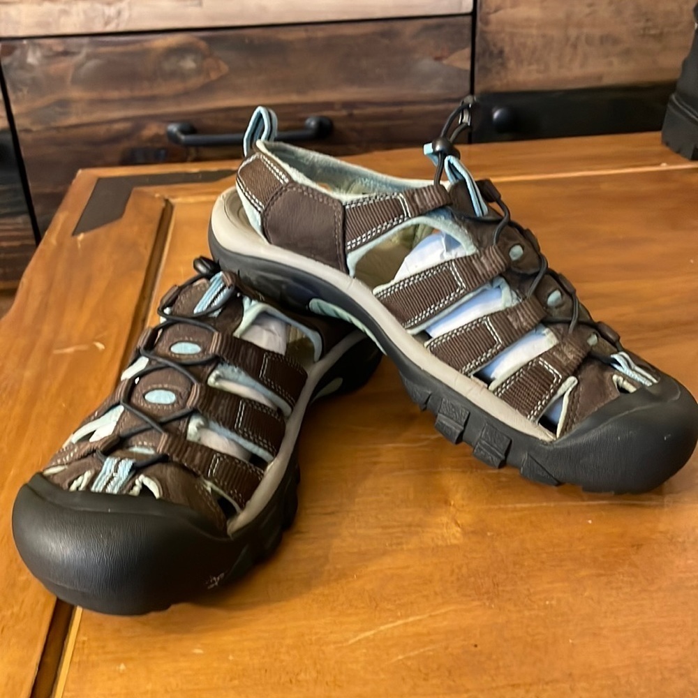 KEEN Waterproof Sandals Size 11 (Women's, EU size 42)